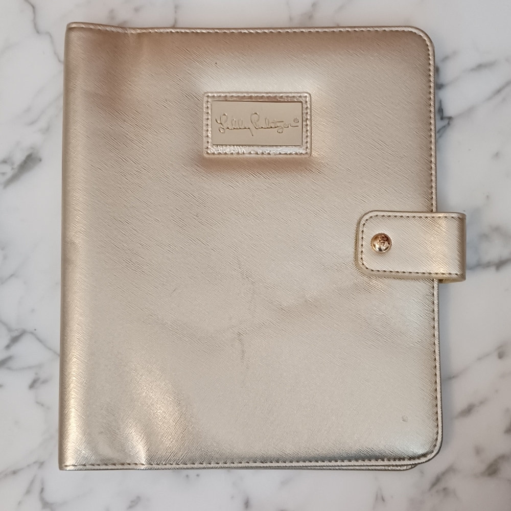 Lilly Pulitzer Gold Agenda Folio Gold exterior pink interior 8"x9.5" copy